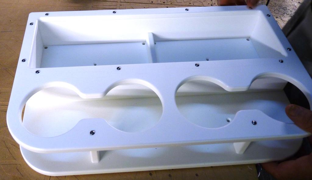 4 drink holder -- top panel assembled